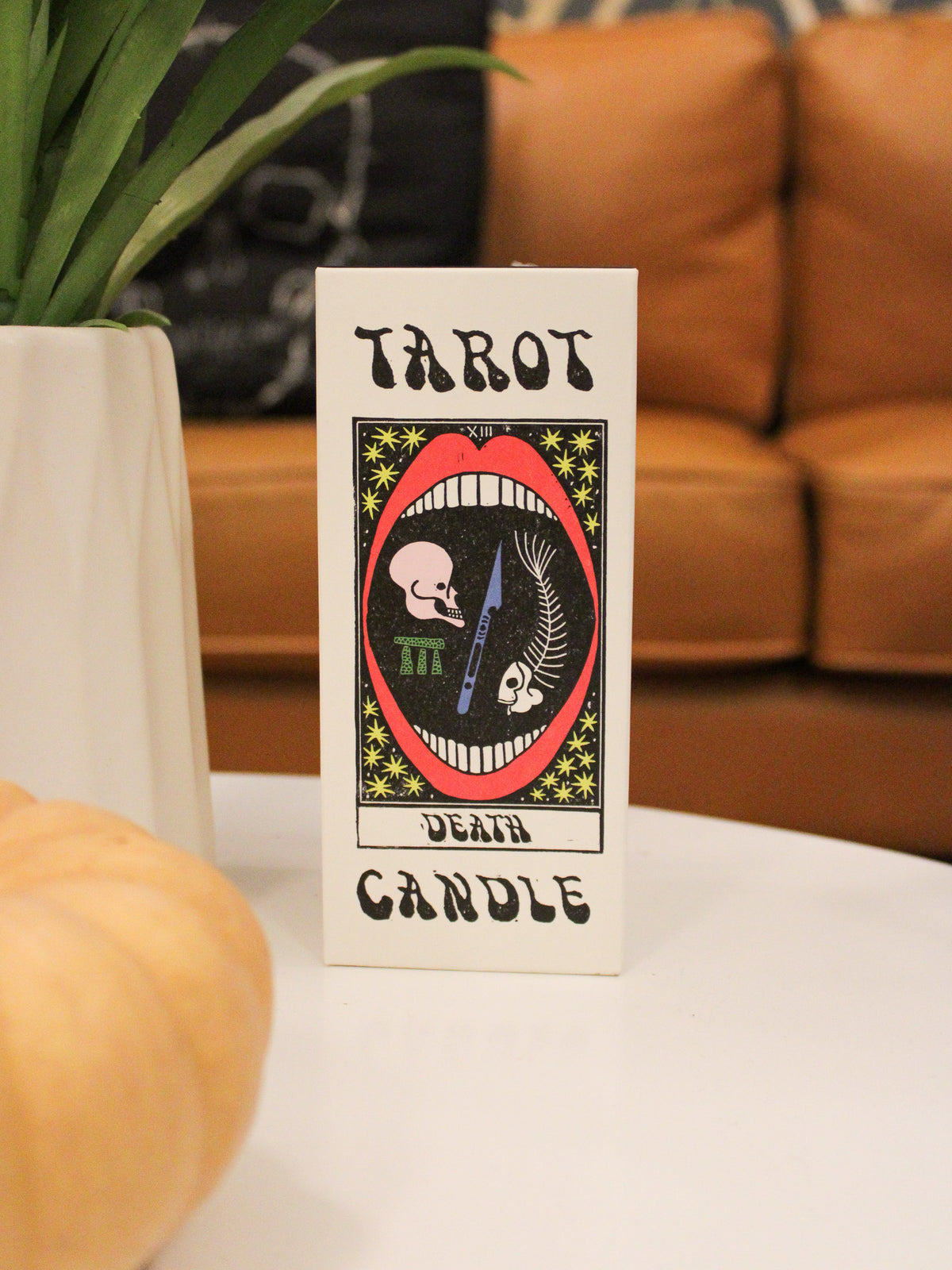 Box details for the Death Tarot Candle featuring a white box with Death Tarot graphic. 