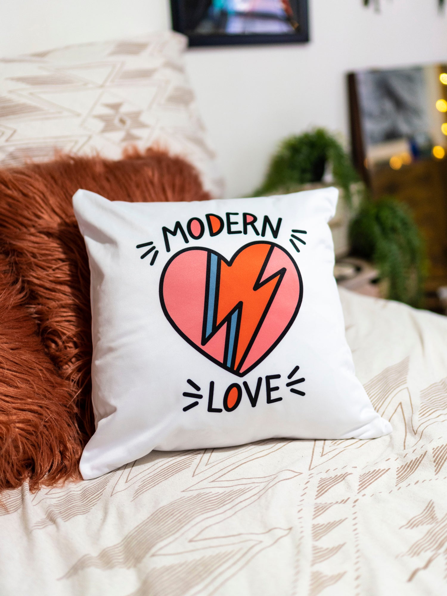 Romantic throw outlet pillows